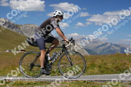 Foto #3966727 | 19-08-2023 14:23 | Passo Dello Stelvio - die Spitze BICYCLES
