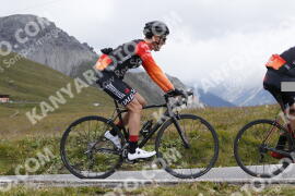 Photo #3730487 | 06-08-2023 11:40 | Passo Dello Stelvio - Peak BICYCLES