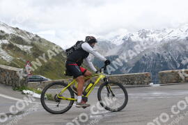 Photo #4097371 | 30-08-2023 13:48 | Passo Dello Stelvio - Prato side BICYCLES