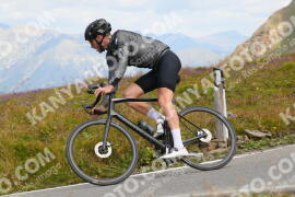 Foto #3829991 | 12-08-2023 11:51 | Passo Dello Stelvio - die Spitze BICYCLES