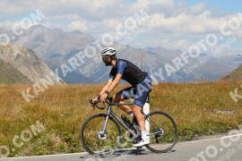Foto #2671280 | 16-08-2022 13:18 | Passo Dello Stelvio - die Spitze BICYCLES