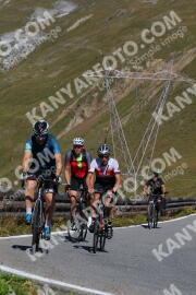 Photo #2665679 | 16-08-2022 10:52 | Passo Dello Stelvio - Peak BICYCLES