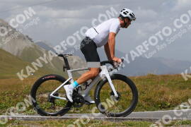 Foto #4049570 | 24-08-2023 14:02 | Passo Dello Stelvio - die Spitze BICYCLES