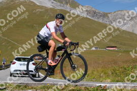 Photo #3964485 | 19-08-2023 13:06 | Passo Dello Stelvio - Peak BICYCLES