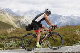 Foto #3730017 | 06-08-2023 10:27 | Passo Dello Stelvio - die Spitze BICYCLES