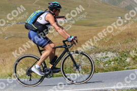 Photo #2740254 | 25-08-2022 14:02 | Passo Dello Stelvio - Peak BICYCLES