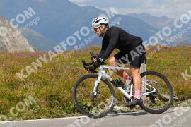 Photo #3833428 | 12-08-2023 14:14 | Passo Dello Stelvio - Peak BICYCLES
