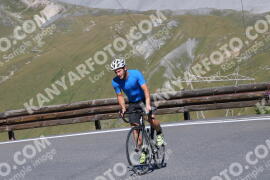 Foto #3956620 | 19-08-2023 10:21 | Passo Dello Stelvio - die Spitze BICYCLES