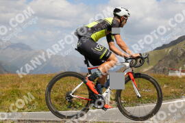 Photo #4036158 | 23-08-2023 12:39 | Passo Dello Stelvio - Peak BICYCLES