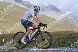 Foto #4075620 | 26-08-2023 11:33 | Passo Dello Stelvio - die Spitze BICYCLES