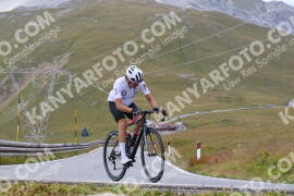 Photo #3921423 | 17-08-2023 12:52 | Passo Dello Stelvio - Peak BICYCLES