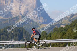 Photo #2498619 | 04-08-2022 10:12 | Gardena Pass BICYCLES