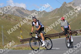 Photo #4016206 | 22-08-2023 10:04 | Passo Dello Stelvio - Peak BICYCLES