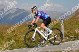 Photo #3984135 | 20-08-2023 12:58 | Passo Dello Stelvio - Peak BICYCLES