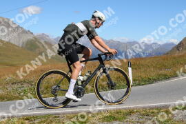 Photo #2697935 | 21-08-2022 11:49 | Passo Dello Stelvio - Peak BICYCLES