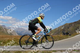 Photo #2670686 | 16-08-2022 13:05 | Passo Dello Stelvio - Peak BICYCLES