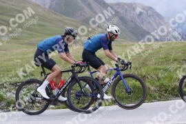 Photo #3198476 | 23-06-2023 11:30 | Passo Dello Stelvio - Peak BICYCLES