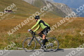 Photo #2672991 | 16-08-2022 15:00 | Passo Dello Stelvio - Peak BICYCLES