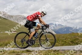 Photo #3619638 | 29-07-2023 11:17 | Passo Dello Stelvio - Peak BICYCLES