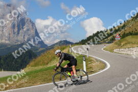 Photo #2573465 | 10-08-2022 10:53 | Gardena Pass BICYCLES