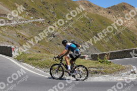 Photo #2718391 | 23-08-2022 12:34 | Passo Dello Stelvio - Prato side BICYCLES