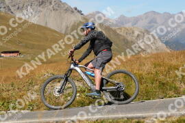 Photo #2733358 | 24-08-2022 13:56 | Passo Dello Stelvio - Peak BICYCLES
