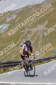 Photo #2697637 | 21-08-2022 11:32 | Passo Dello Stelvio - Peak BICYCLES