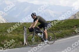 Photo #3347346 | 04-07-2023 11:15 | Passo Dello Stelvio - Peak BICYCLES