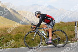 Photo #4037863 | 23-08-2023 14:05 | Passo Dello Stelvio - Peak BICYCLES