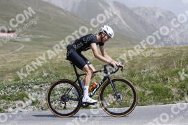 Foto #3184589 | 21-06-2023 11:07 | Passo Dello Stelvio - die Spitze BICYCLES