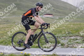 Photo #3253375 | 27-06-2023 12:20 | Passo Dello Stelvio - Peak BICYCLES