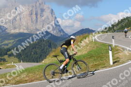 Photo #2572681 | 10-08-2022 09:31 | Gardena Pass BICYCLES