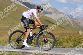 Photo #4034678 | 23-08-2023 11:36 | Passo Dello Stelvio - Peak BICYCLES
