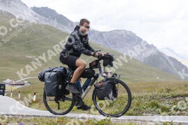 Foto #3715423 | 03-08-2023 13:09 | Passo Dello Stelvio - die Spitze BICYCLES