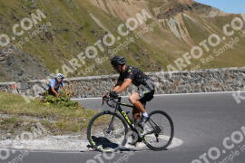Photo #2719467 | 23-08-2022 13:52 | Passo Dello Stelvio - Prato side BICYCLES