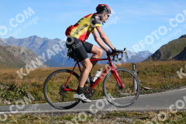 Foto #4154142 | 04-09-2023 09:49 | Passo Dello Stelvio - die Spitze BICYCLES