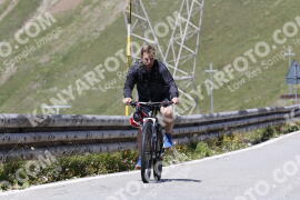 Foto #3537373 | 19-07-2023 12:44 | Passo Dello Stelvio - die Spitze BICYCLES