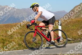Photo #4175012 | 06-09-2023 13:10 | Passo Dello Stelvio - Peak BICYCLES