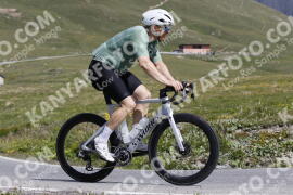 Foto #3413913 | 10-07-2023 10:49 | Passo Dello Stelvio - die Spitze BICYCLES