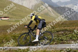 Photo #3695747 | 02-08-2023 11:50 | Passo Dello Stelvio - Peak BICYCLES