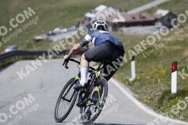 Photo #3242405 | 26-06-2023 14:14 | Passo Dello Stelvio - Peak BICYCLES