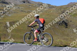Photo #3957657 | 19-08-2023 10:54 | Passo Dello Stelvio - Peak BICYCLES