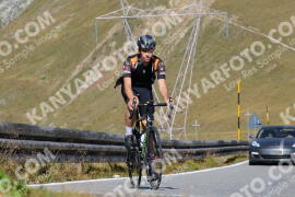 Photo #4227939 | 10-09-2023 11:00 | Passo Dello Stelvio - Peak BICYCLES