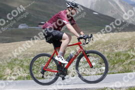 Photo #3129232 | 17-06-2023 13:10 | Passo Dello Stelvio - Peak BICYCLES