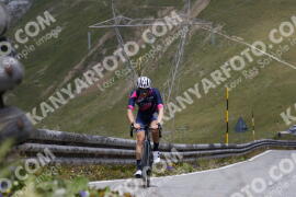 Photo #3694700 | 02-08-2023 11:19 | Passo Dello Stelvio - Peak BICYCLES