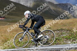 Photo #4292938 | 19-09-2023 13:04 | Passo Dello Stelvio - Peak BICYCLES