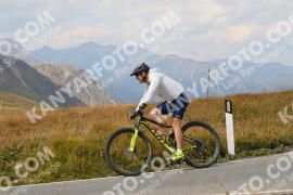 Foto #2682044 | 17-08-2022 15:26 | Passo Dello Stelvio - die Spitze BICYCLES