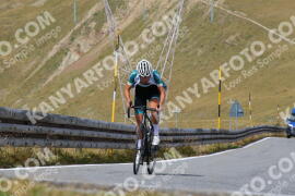 Foto #4253235 | 12-09-2023 12:16 | Passo Dello Stelvio - die Spitze BICYCLES