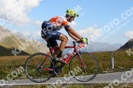 Photo #3910597 | 16-08-2023 10:43 | Passo Dello Stelvio - Peak BICYCLES