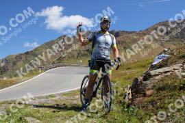 Photo #3982904 | 20-08-2023 11:57 | Passo Dello Stelvio - Peak BICYCLES